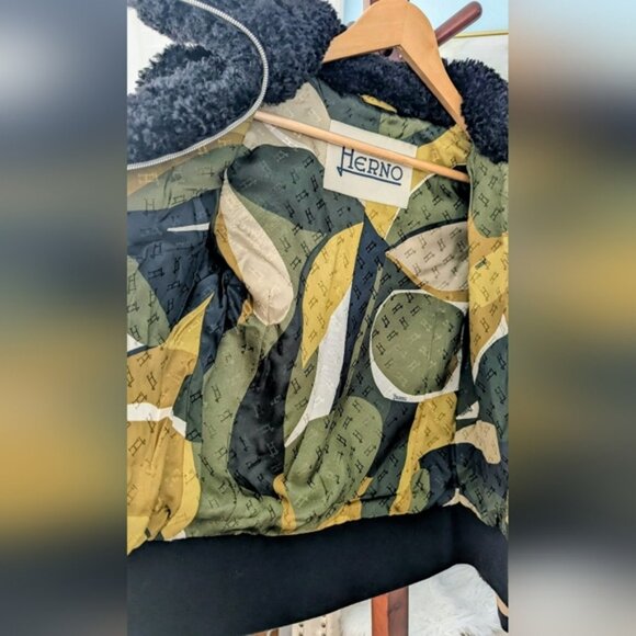 HERNO Woman's Curly Bomber Sherpa fleece  Jacket Size 38. Never Worn - Picture 6 of 12